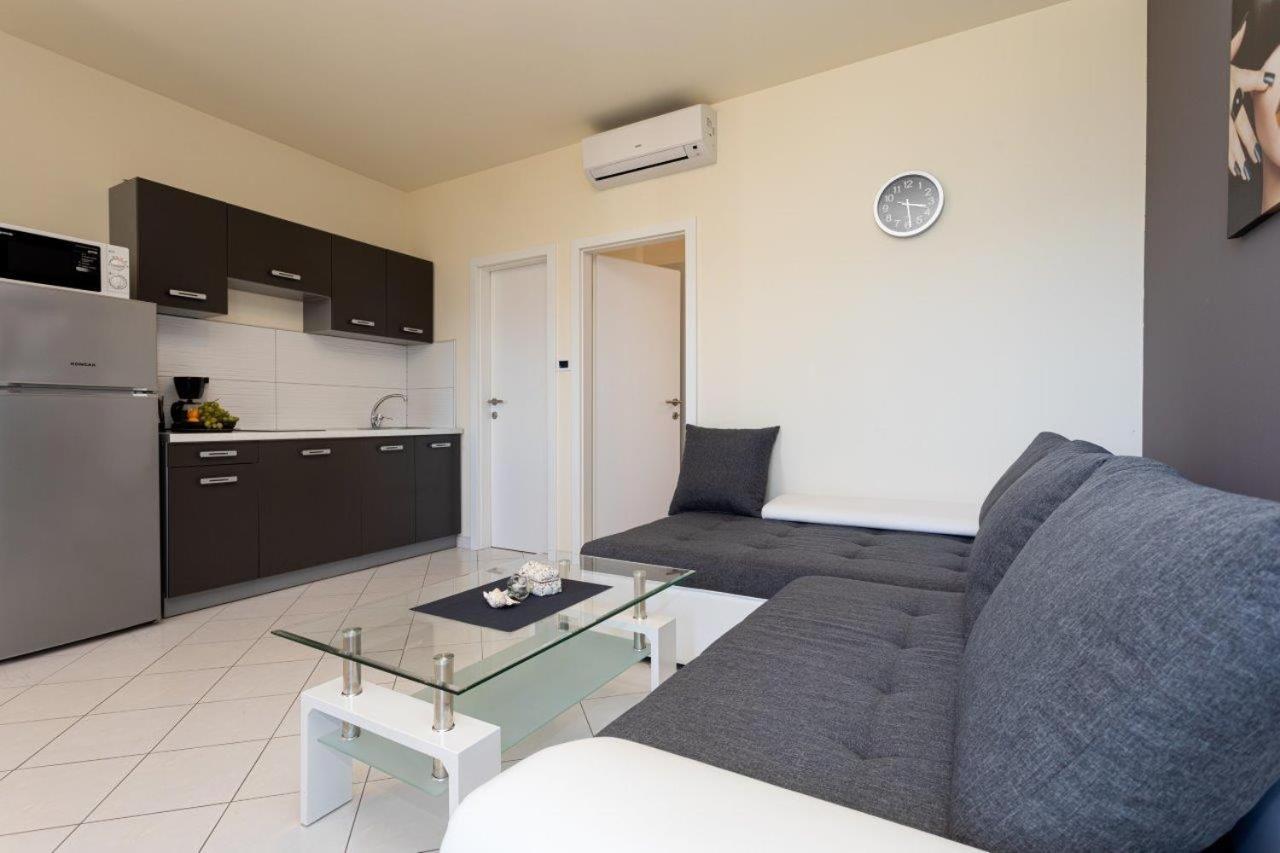 Domagoj D&D, Baska Appartement Buitenkant foto